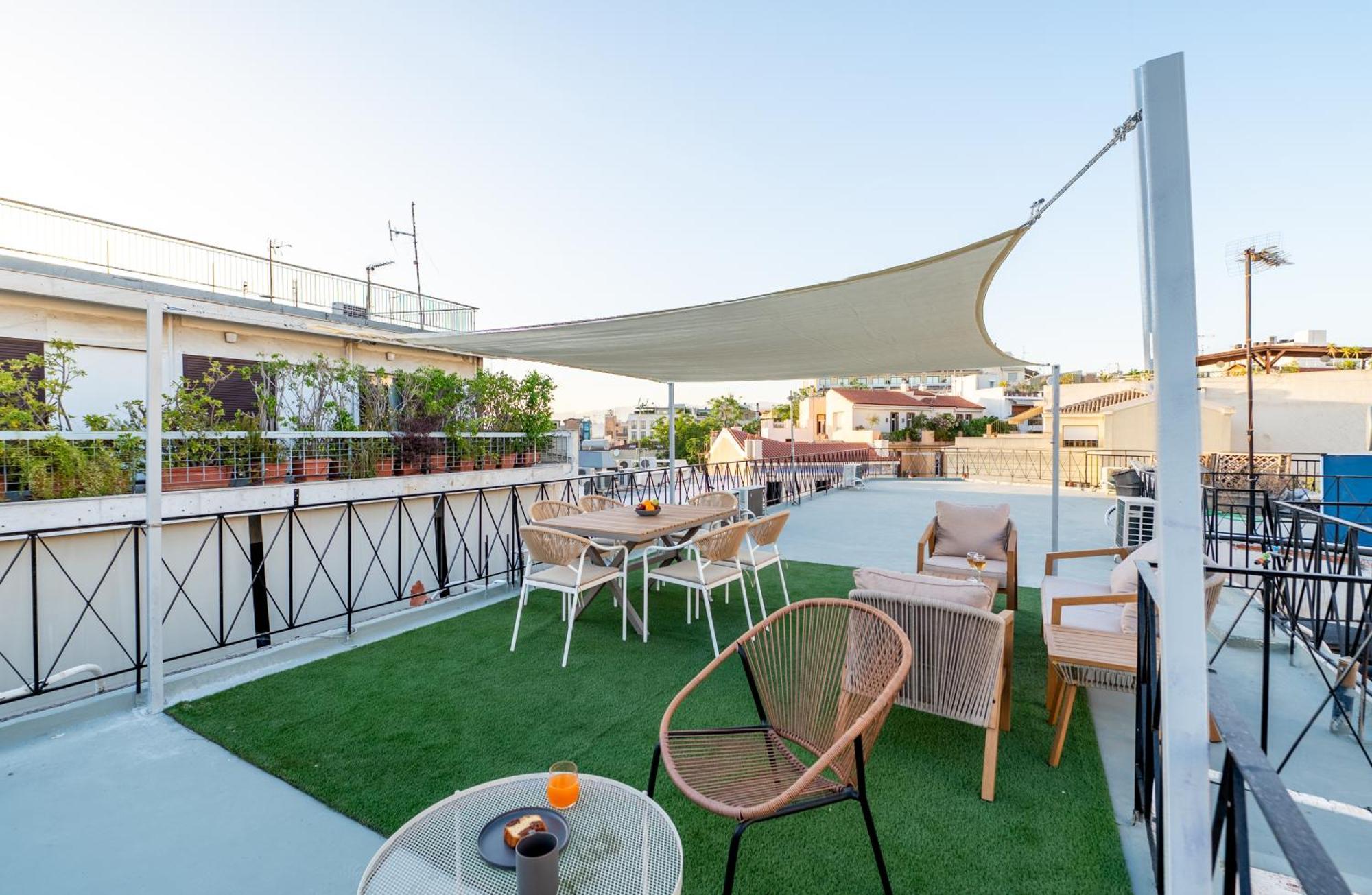 Live Life Plaka Apartment เอเธนส์ ภายนอก รูปภาพ
