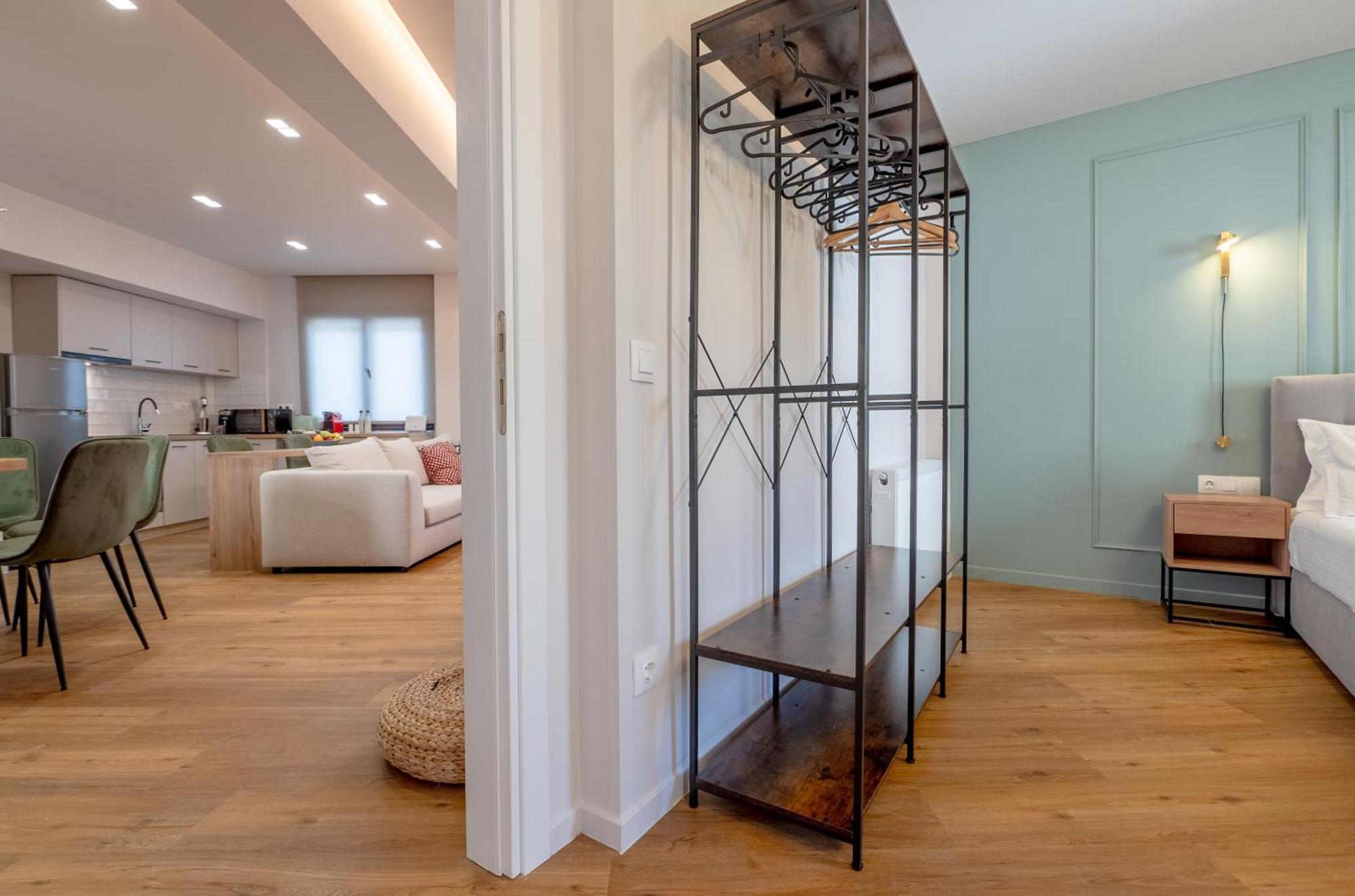 Live Life Plaka Apartment เอเธนส์ ภายนอก รูปภาพ