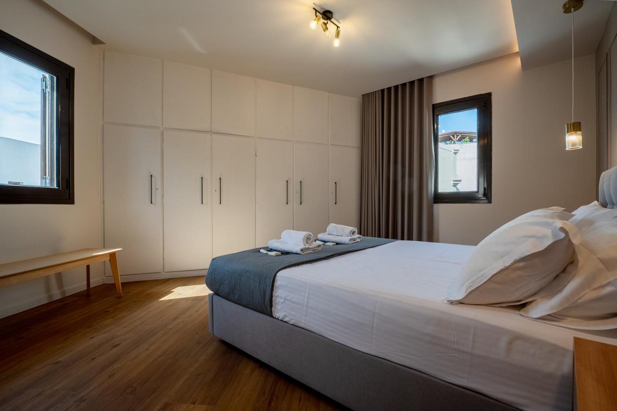 Live Life Plaka Apartment เอเธนส์ ภายนอก รูปภาพ