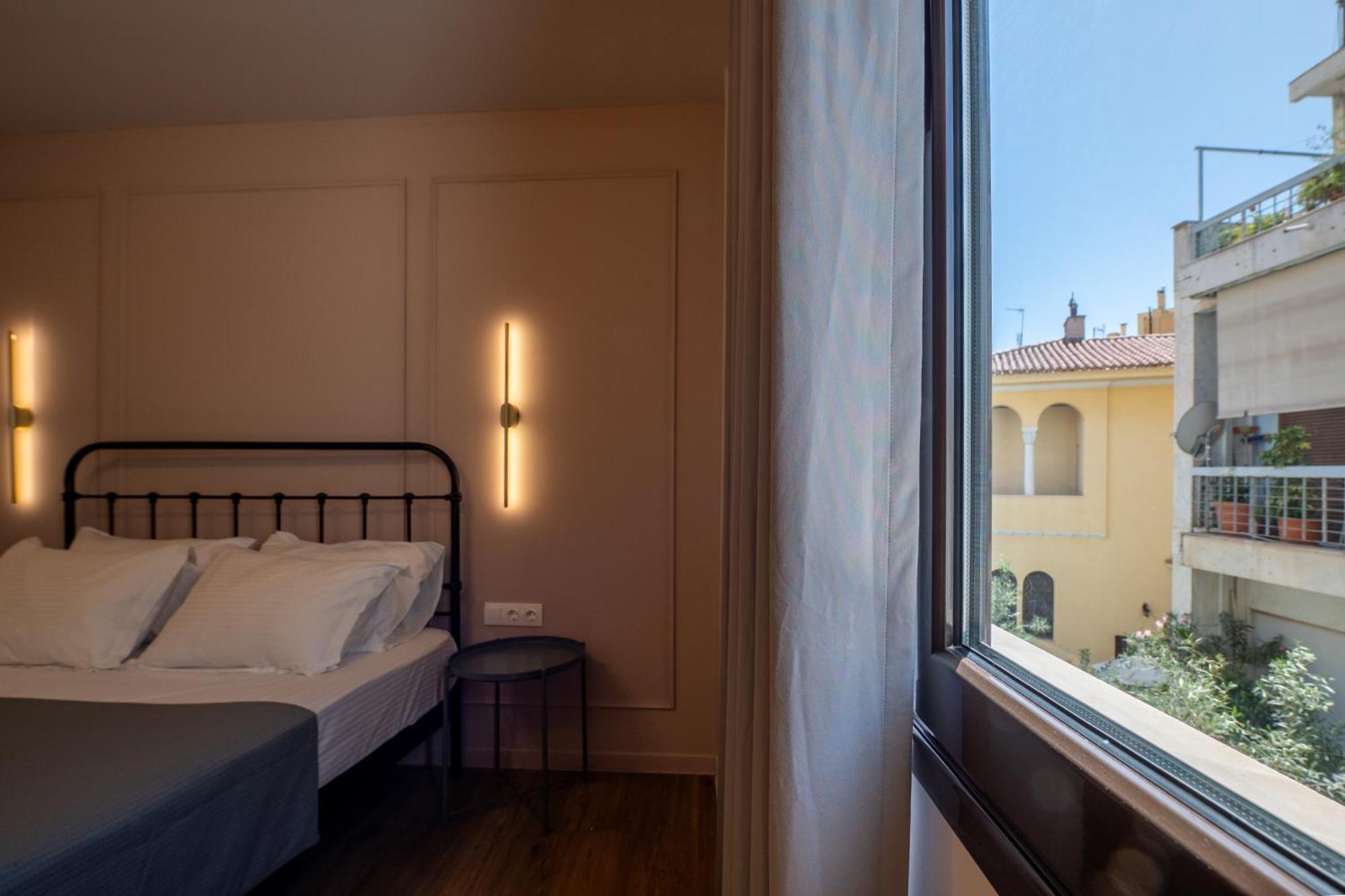 Live Life Plaka Apartment เอเธนส์ ภายนอก รูปภาพ