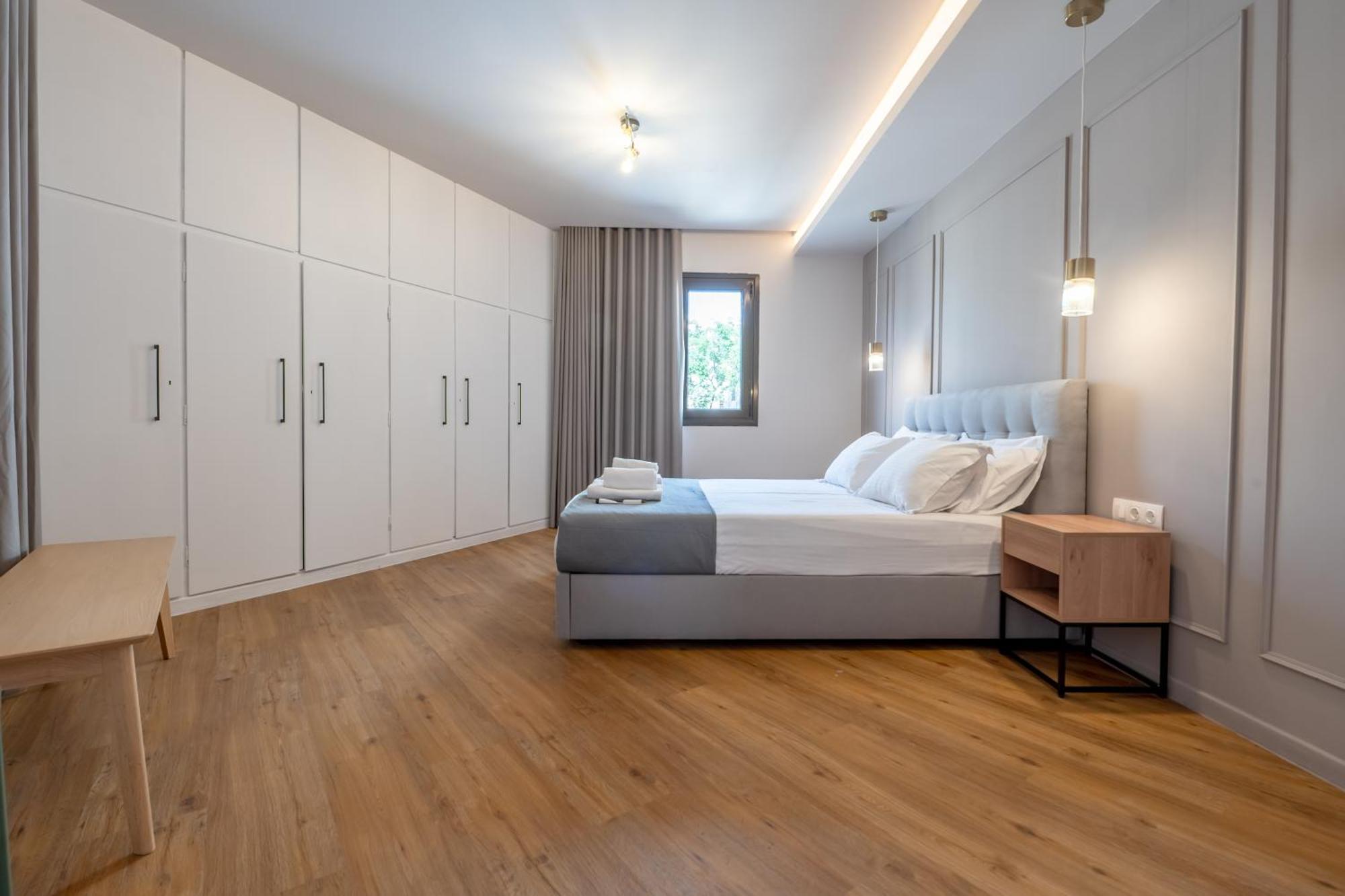 Live Life Plaka Apartment เอเธนส์ ภายนอก รูปภาพ